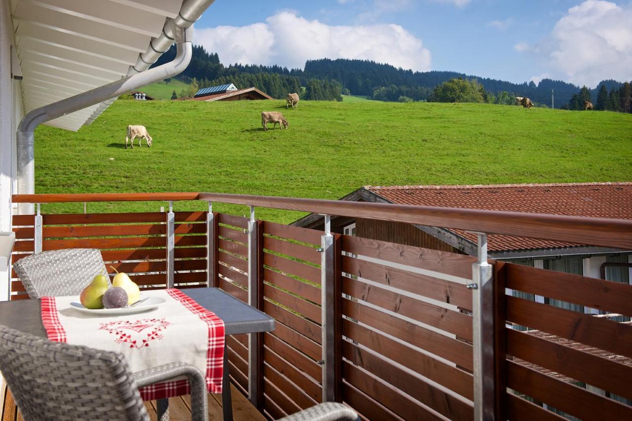 5 Sterne Ferienwohnung Hochgratblick Mit Schwimmbad Und Sauna Оберштауфен Екстер'єр фото